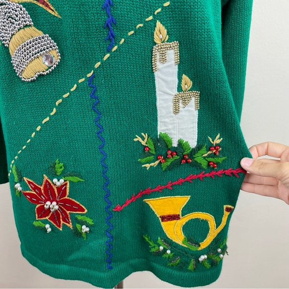 Victoria Jones Green Holiday Christmas Bells Candle Embroidered Sweater Small - Picture 6 of 6
